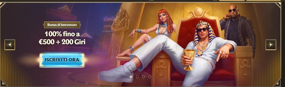 Italian casino welcome bonus banner featuring luxury Egyptian-themed characters on a throne, promoting 100% up to €500 plus 200 free spins, with a glowing “Iscriviti ora” sign-up button.